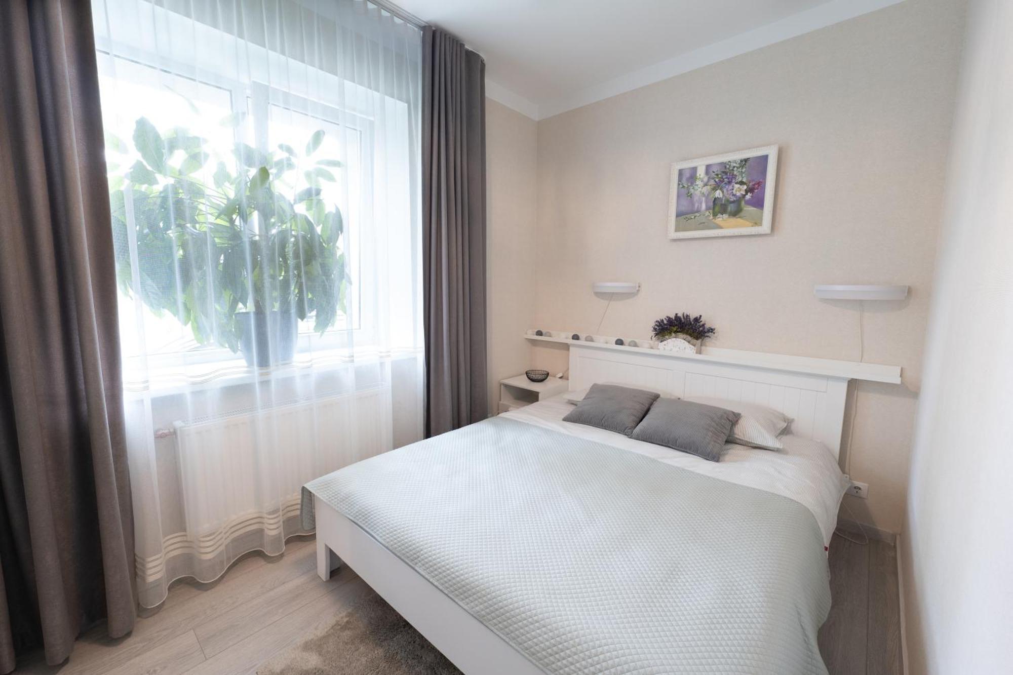 Centra Apartamenti Eliza Limbazi Exterior photo
